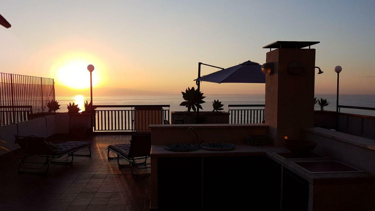Elisa'S House Daire Taormina Dış mekan fotoğraf