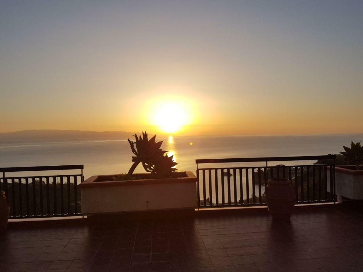 Elisa'S House Daire Taormina Dış mekan fotoğraf